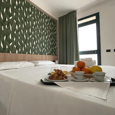 Aquasole فندق Mercallo