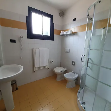 Aquasole فندق Mercallo