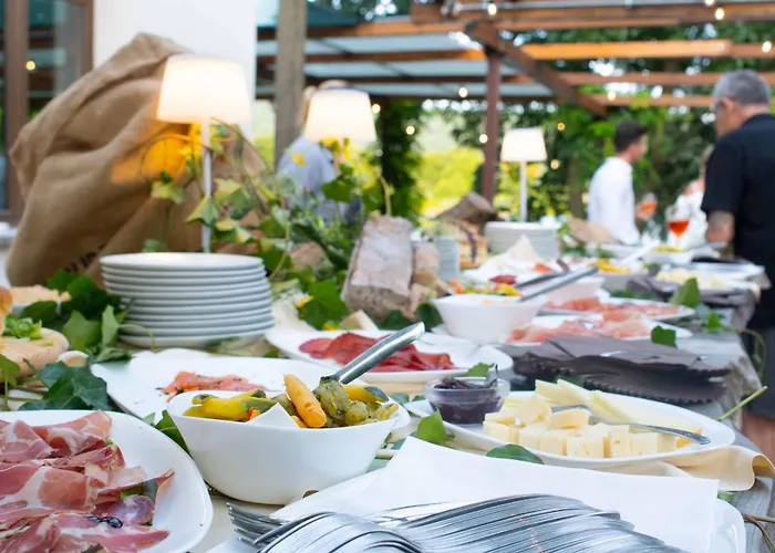 Aquasole فندق Mercallo