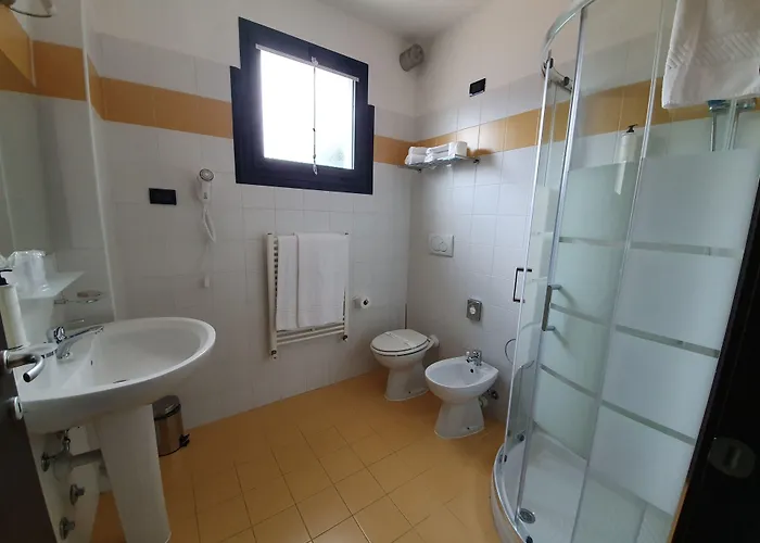 Aquasole فندق Mercallo